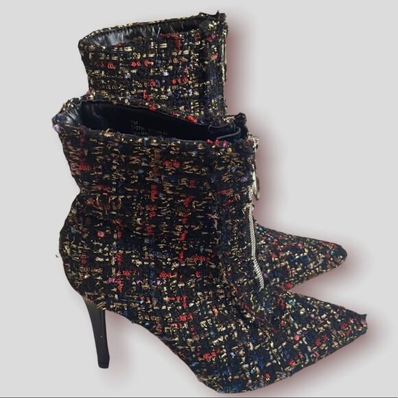 Cape Robbin Zip Up booties - Picture 1 of 4